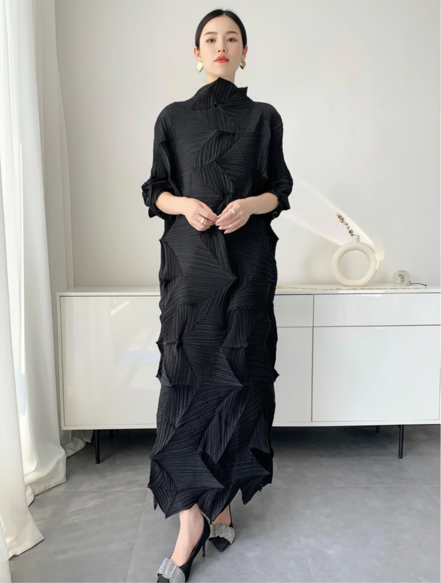 Plissé Diamond Geometric Dress