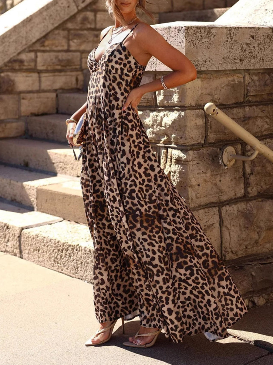 A-Line High Waisted Backless Contrast Color Leopard Pleated Spaghetti-Neck Maxi Dresses