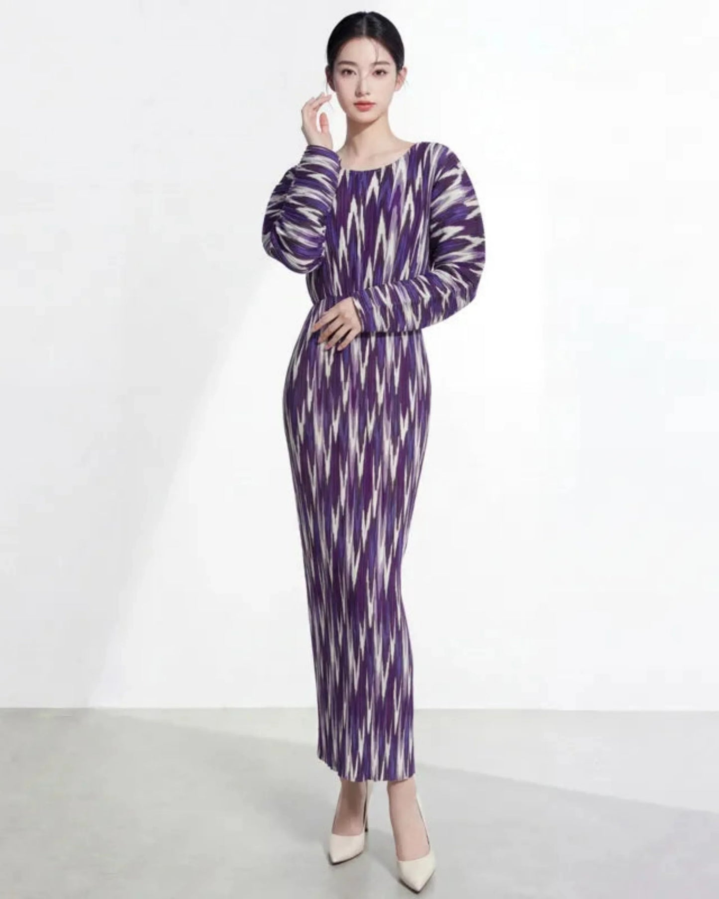 Luxury Pleated Balloon Sleeve Dress