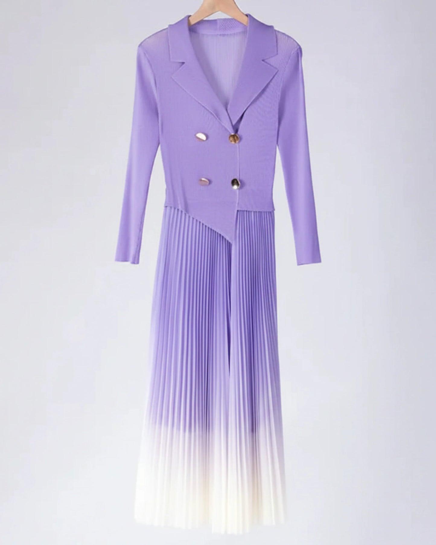 Elegant Plissé Ombre Dress