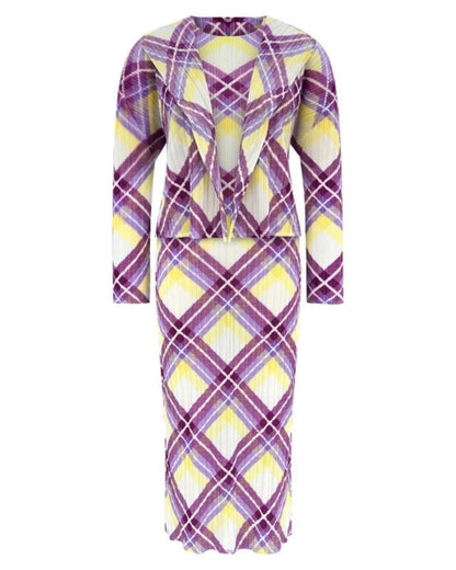 Elegant Plissé Dress & Cardigan