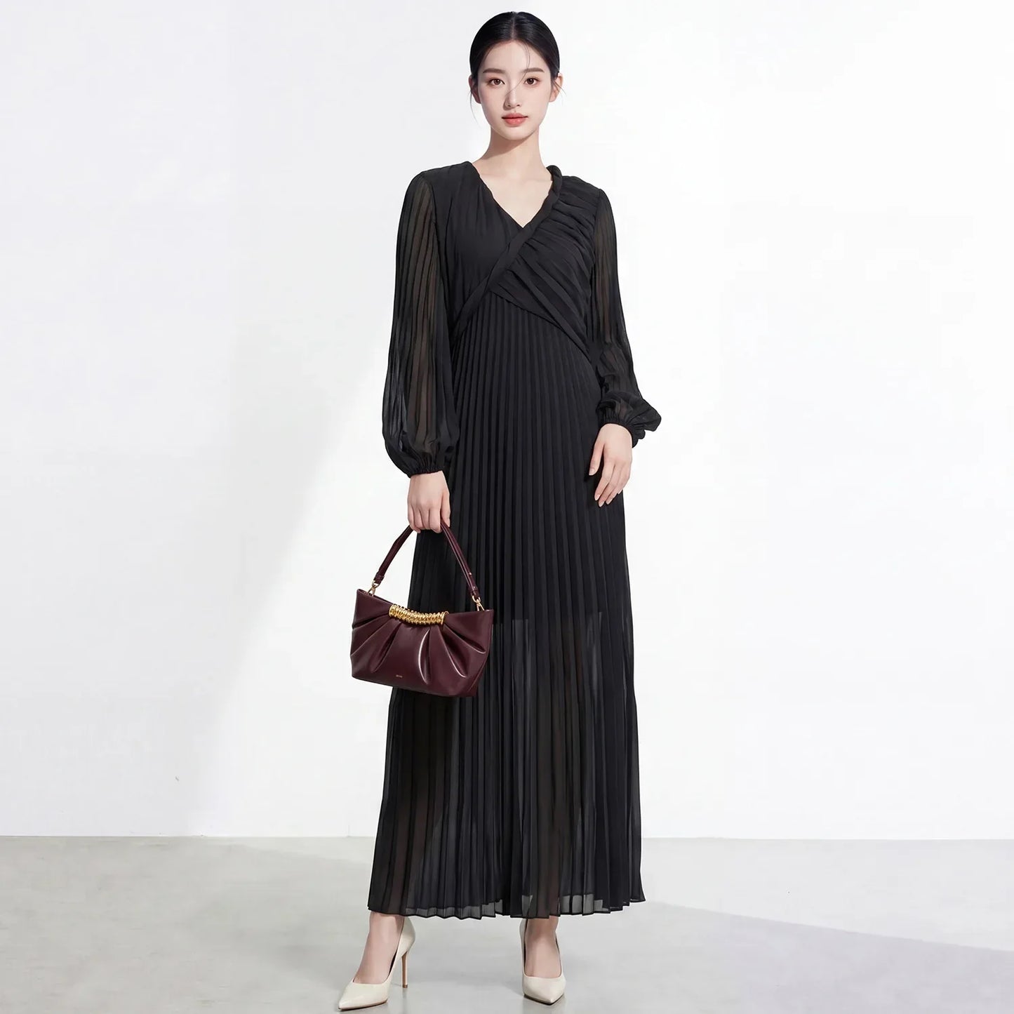 Elegant Long Sleeve Pleated Dress